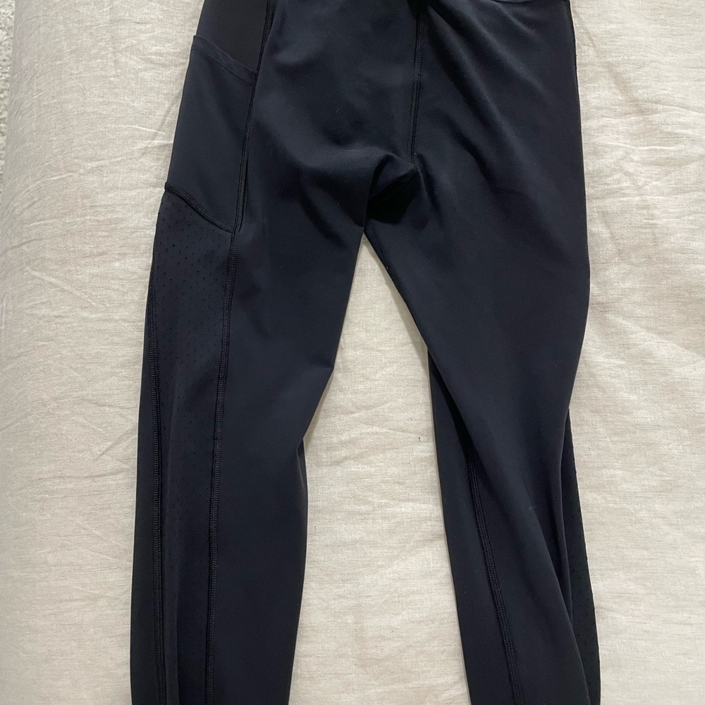 Gap fit leggings